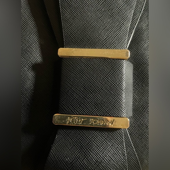 SOLD - Picture 2 of 4